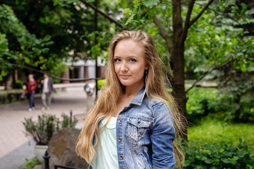 Виктория, 22 года, студентка  - Денис Спиридонов