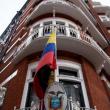 Основатель WikiLeaks австралиец Джулиан Ассанж во вторник, 19 июня, укрылся в посольстве Эквадора в Лондоне и обратился к эквадорским властям с просьбой предоставить ему политическое убежище.