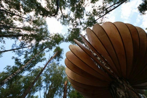 Японский архитектор Дзюнья Исигами станет гостем фестиваля ландшафтных объектов «Архстояние», который пройдет в деревне Никола-Ленивец Калужской области с 27 по 29 июня.